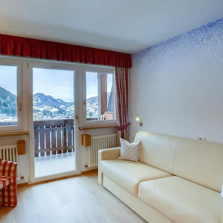 Astor 4*